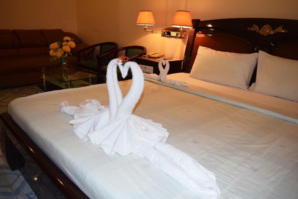 Reaksmey Battambang Hotel Eksteriør billede